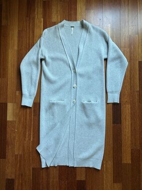 Free People Light Gray Ribbed Button-Front Long Cardigan